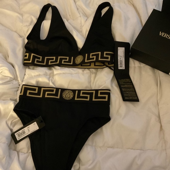 VERSACE ビキニ　新品未使用タグ付き正規品 Brand new with tags Authentic Versace bikini